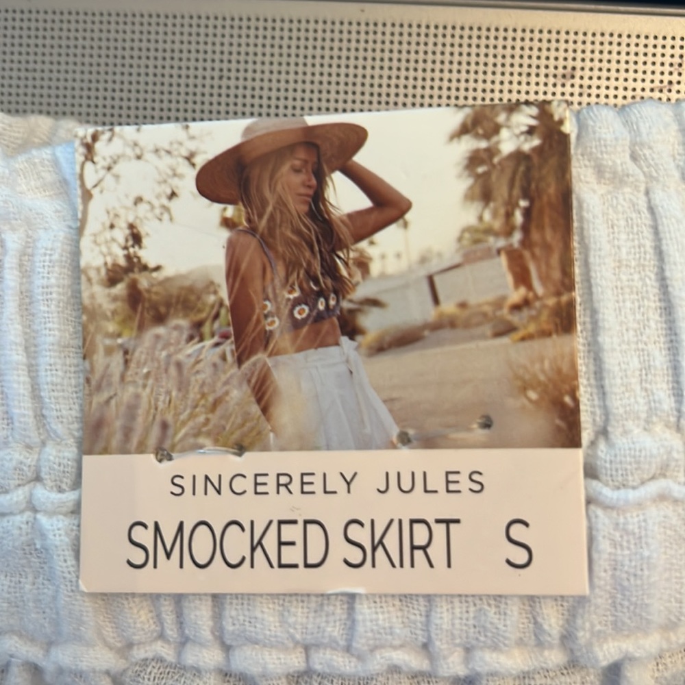 NWT Sincerely Jules Boho Gauzed Skirt (White) - Size S